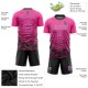 Benutzerdefiniertes Fußballtrikot mit Sublimationsdruck in Rosa und Schwarz Benutzerdefiniertes Fußballtrikot mit Sublimationsdruck in Rosa und Schwarz